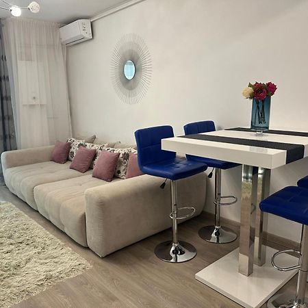 Sea View Luxury Apartament Năvodari Exteriér fotografie